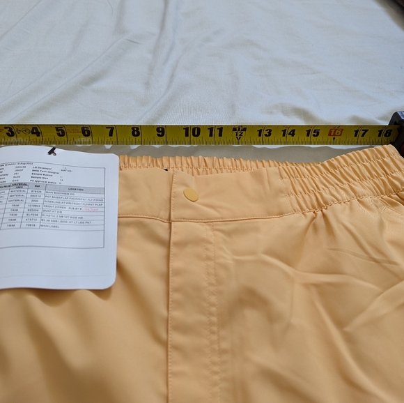 Yellow Air Jordan Utility Cargo Pants - Picture 5 of 6